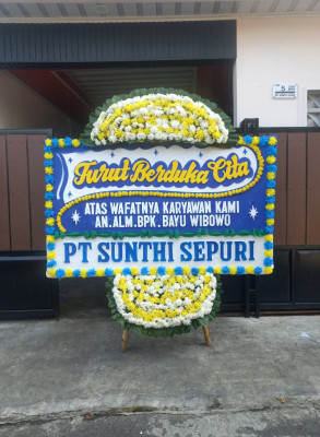 Papan Bunga Duka di Sumber Garunggung