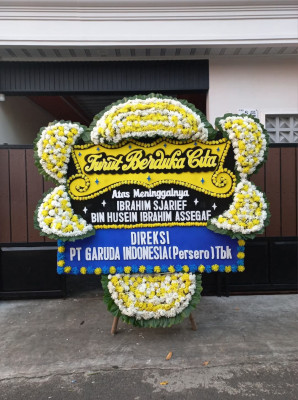 Papan Bunga Duka di Sumber Garunggung
